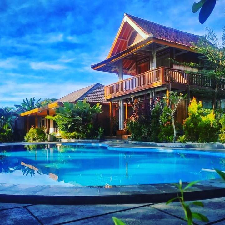 Peraja Bungalows Loyok Sangyang Esterno foto