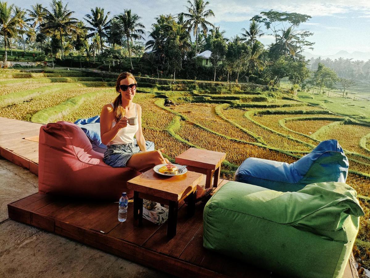 Peraja Bungalows Loyok Sangyang Esterno foto
