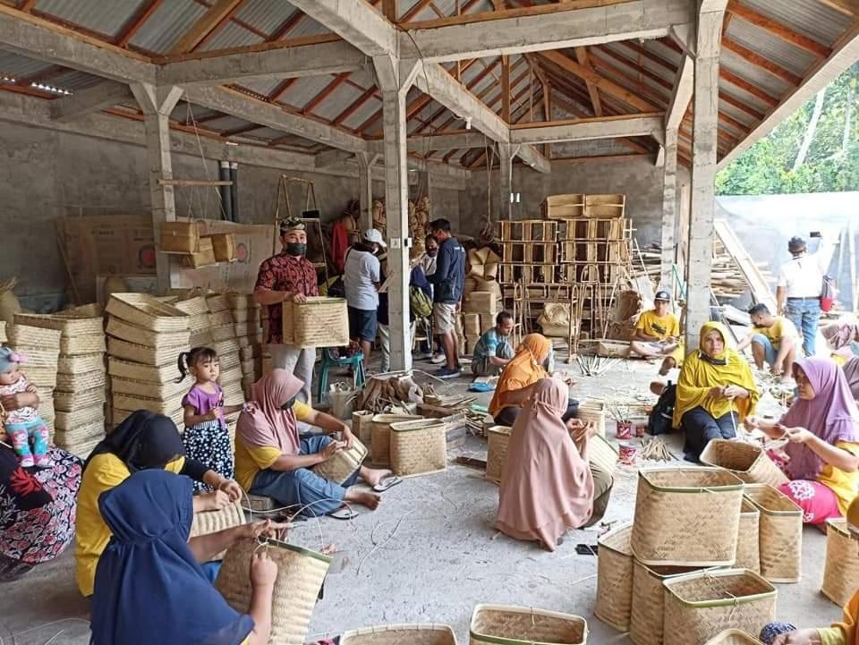 Peraja Bungalows Loyok Sangyang Esterno foto