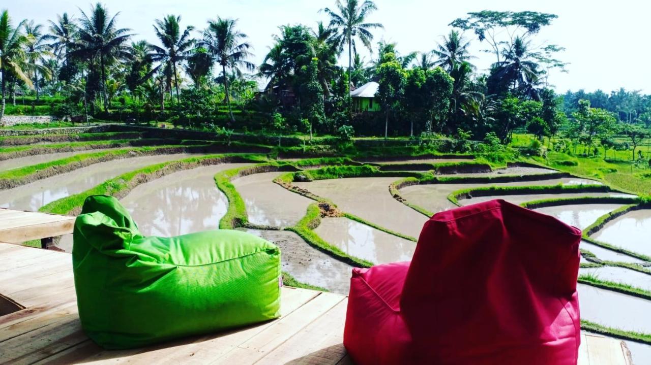 Peraja Bungalows Loyok Sangyang Esterno foto