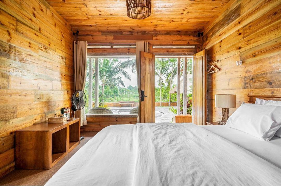 Peraja Bungalows Loyok Sangyang Esterno foto