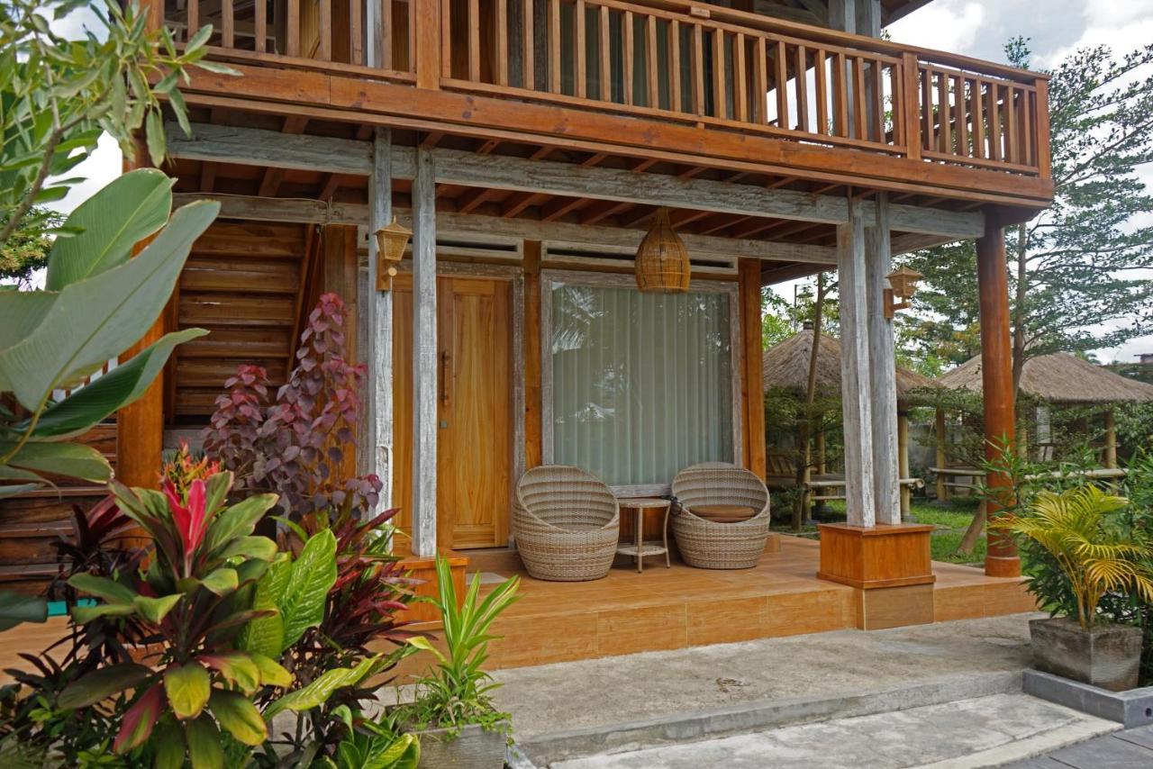 Peraja Bungalows Loyok Sangyang Esterno foto