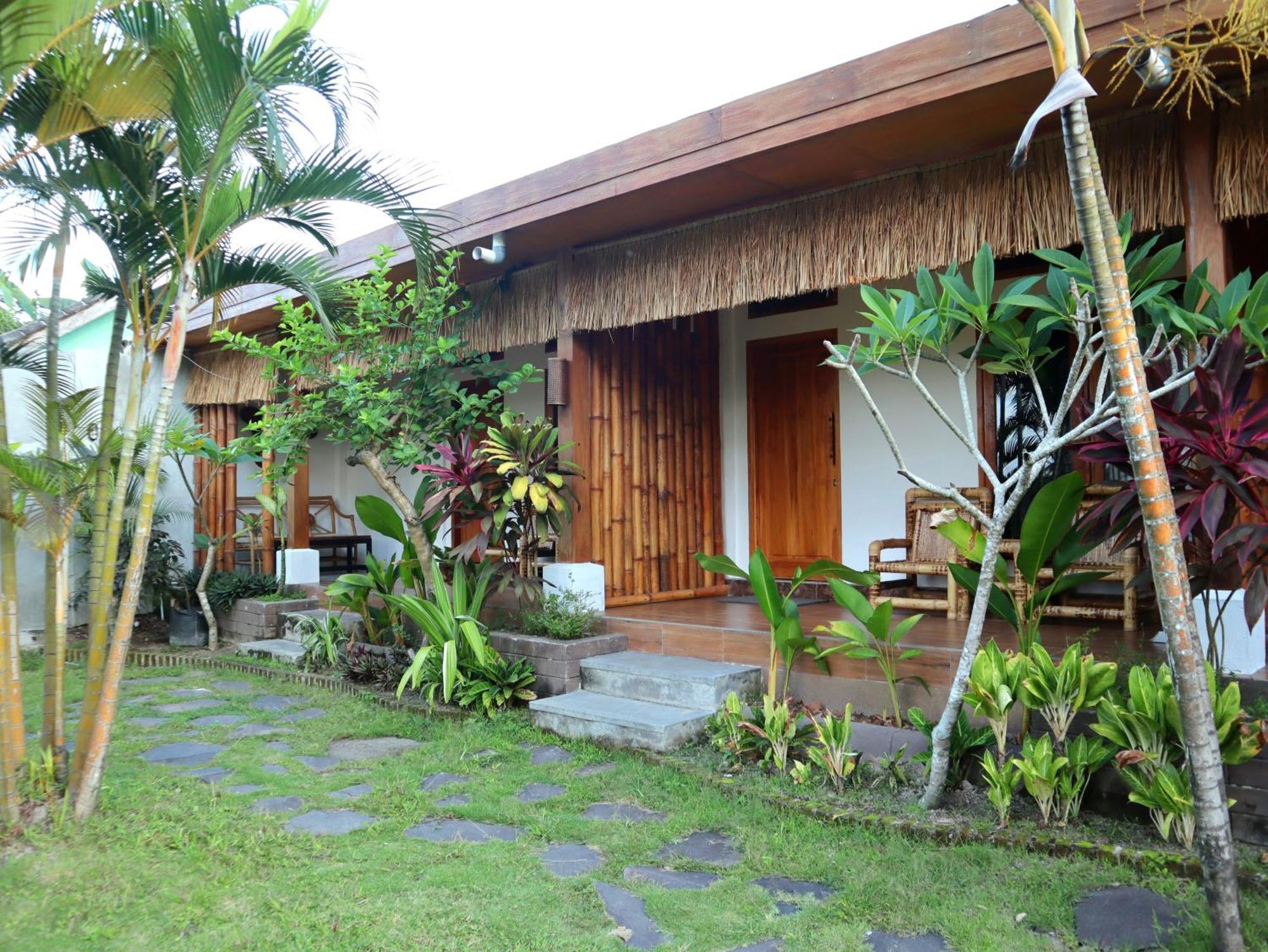 Peraja Bungalows Loyok Sangyang Camera foto